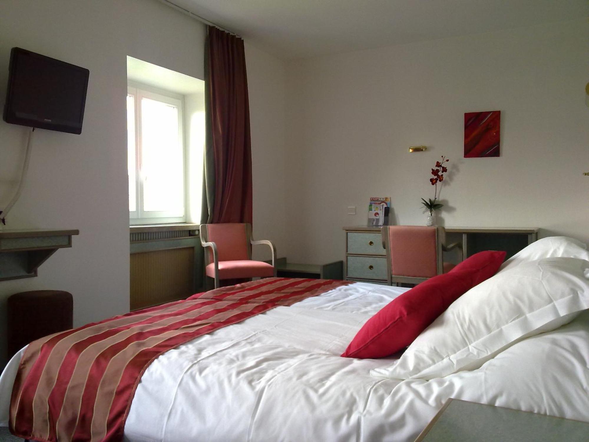 Cour Du Tonnelier Hotel Bouxwiller  Szoba fotó
